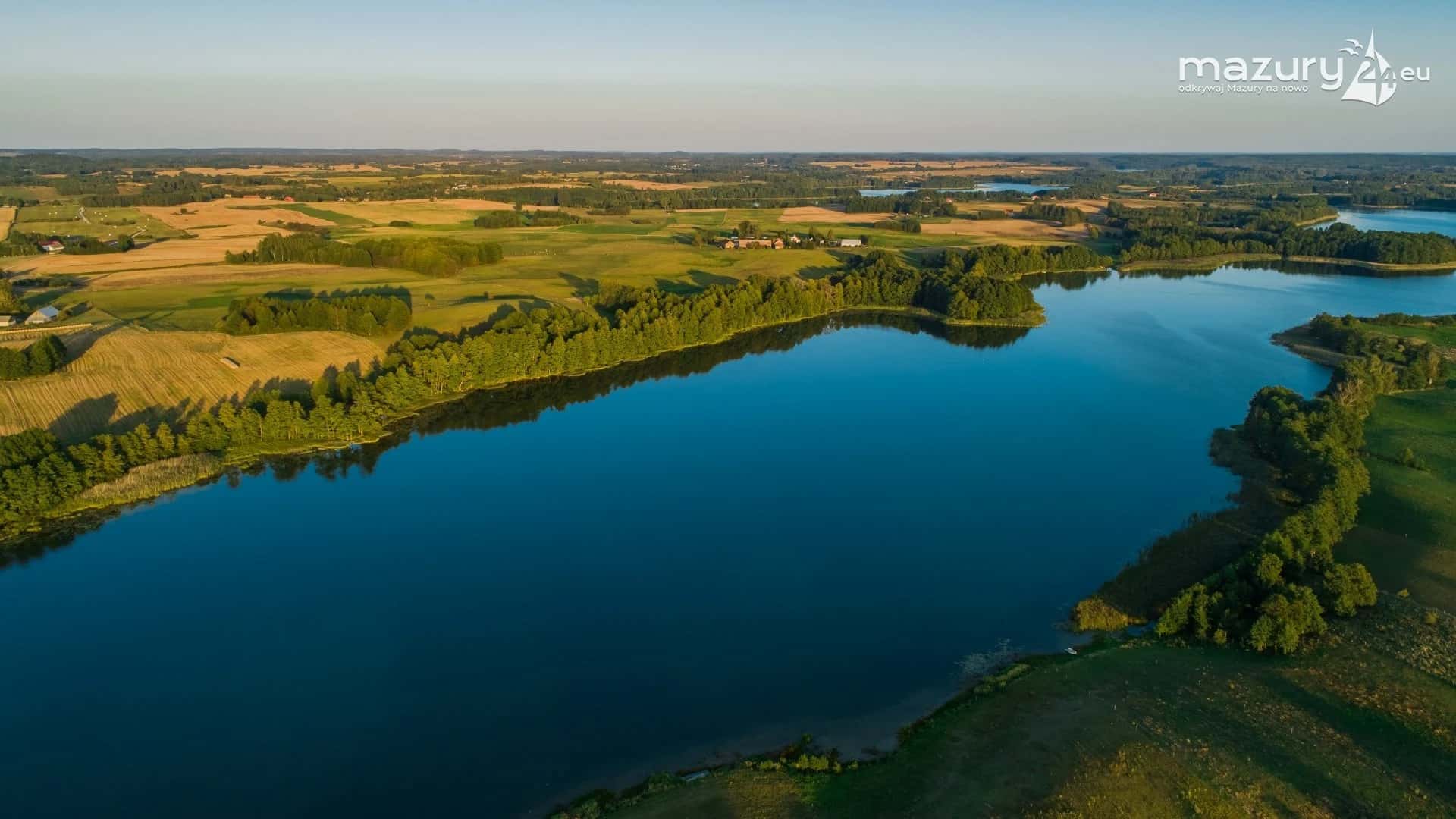 Linia brzegowa Buwełna w miękkim świetle
